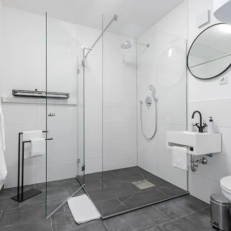 Aparthotel Zzzpace Smart-hotel