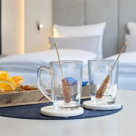 Aparthotel Zzzpace Smart-hotel *